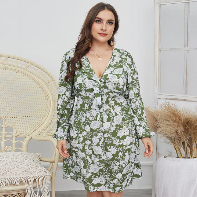 Elegant Plus Size V-Neck Floral Swing Dress for Women