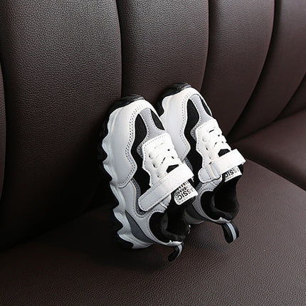 Wave bottom travel shoes for kids