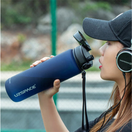 Shatter-resistant Outdoor Large Plastic Water Bottle