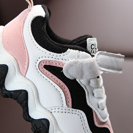 Wave bottom travel shoes for kids