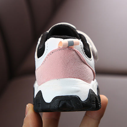 Wave bottom travel shoes for kids